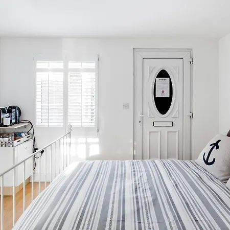 Studio, Private, Independant Entrance, Central, Battersea Park Londres Exterior foto